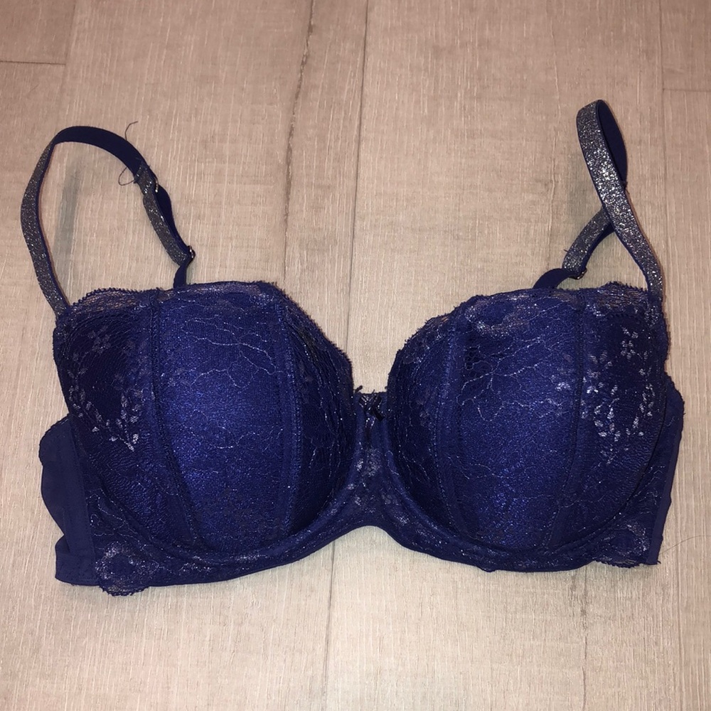 APT 9 Bra 36D